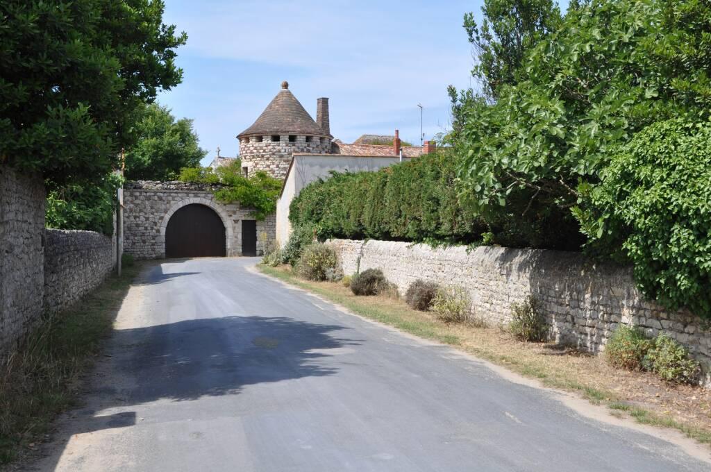 Les Affaires Du Siecle Saint Medard De Guizieres