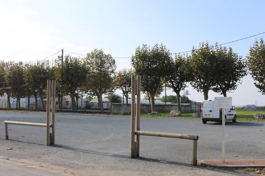 Aire de stationnement camping-car - Centre-ville de Bourcefranc - Aires
