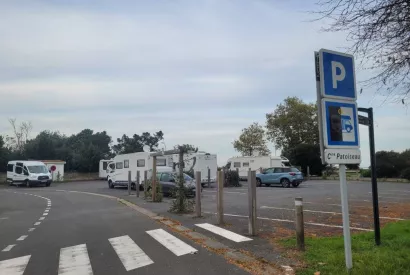 Aire pour camping-cars « Bois de pins » — photo 5