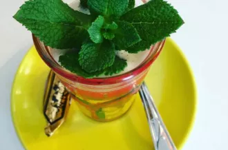 un thé à la menthe