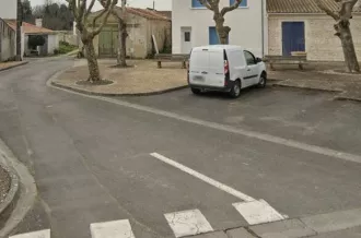 Parking Place de L'Ile_Saint-Georges-d'Oléron