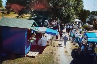 Vide-grenier sur les remparts