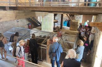 Visite guidée du Moulin des Loges en français