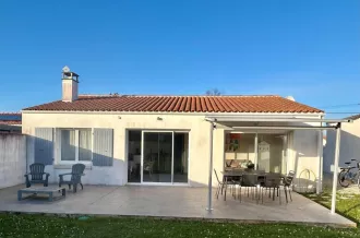 Meublé de Laurent Rodolphe et Cécile_La Brée-les-Bains