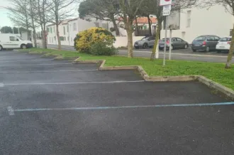 parking Médiathèque