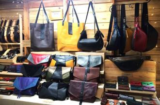 Exposition de maroquinerie "Fafa M recycle"