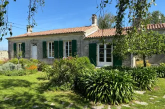 Le Clos des Agapanthes