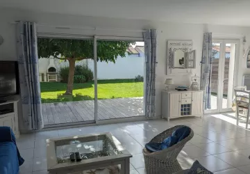 Meublé de Jean-Pierre Gallio Séjour 2