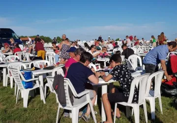 Soirée églade au Port des Salines