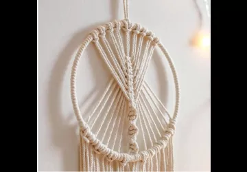 Escale créative : "Attrapes-rêves en macramé" avec Louise de How You Doing_Saint-Denis-d'Oléron