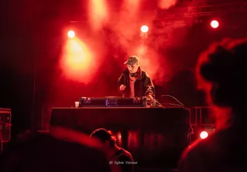 Les Nuits Arméniennes - Les Ogres de Barback et Velw DJ Set_Saint-Trojan-les-Bains