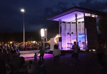 Présentation danse puis duo voix/guitare suivi de Jodie Moore_Le Château-d'Oléron
