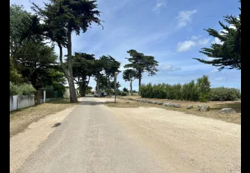 Parking allée de la Digue_La Brée-les-Bains