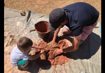 Animation en famille - La maison des 3 petits cochons_Le Grand-Village-Plage